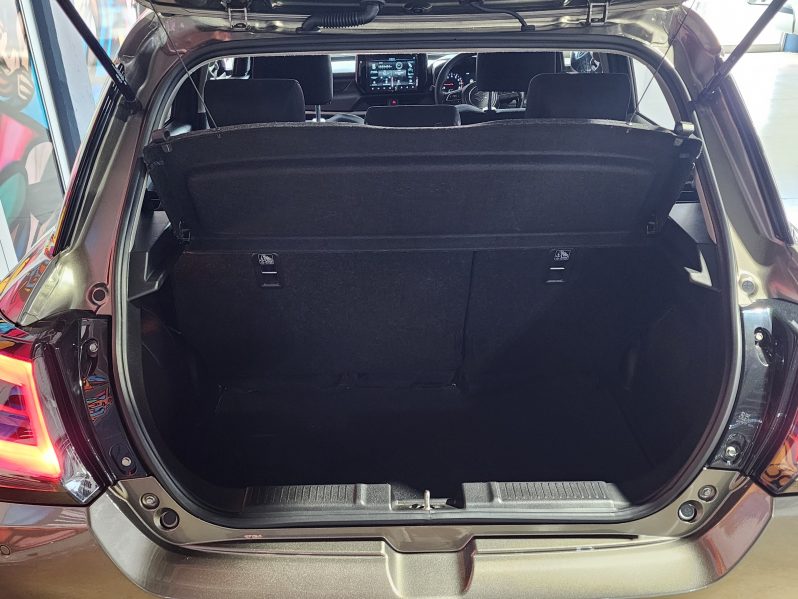 SUZUKI SWIFT 1.2 GLX CVT 2025