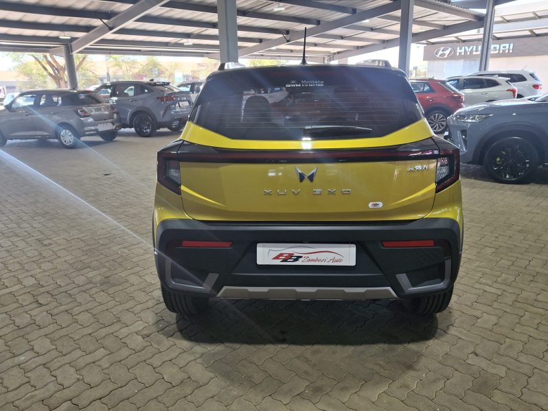 MAHINDRA XUV3XO 1.2 AX7L AT 2025