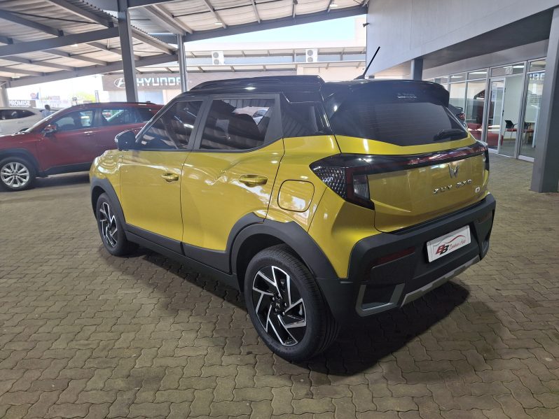 MAHINDRA XUV3XO 1.2 AX7L AT 2025