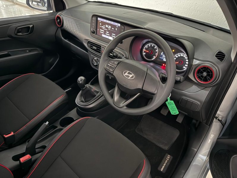 HYUNDAI GRAND i10 1.0 PREMIUM MY24 2025