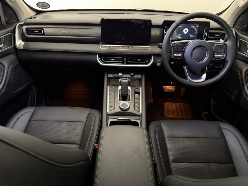 GWM P300 2.4TD LT A/T D/C P/U 2025