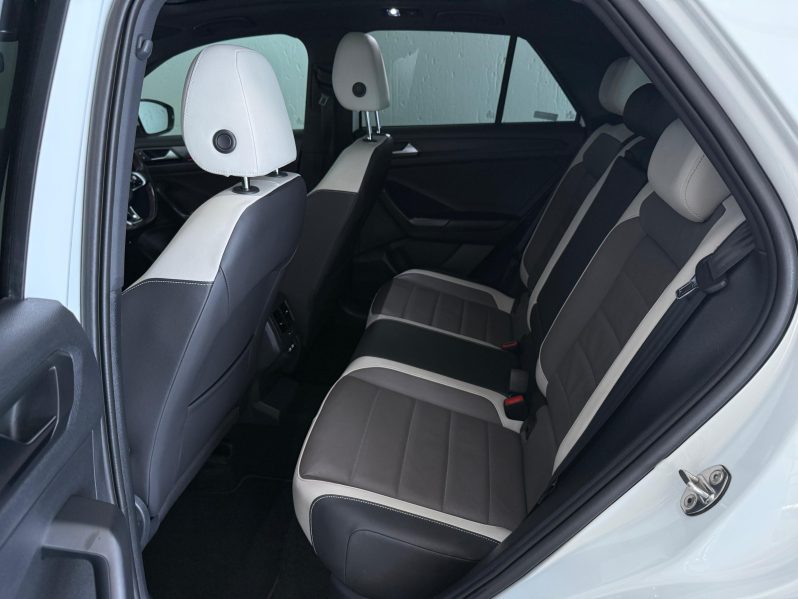 VOLKSWAGEN T-ROC MY22 2.0 TSI R-LINE DSG 2021